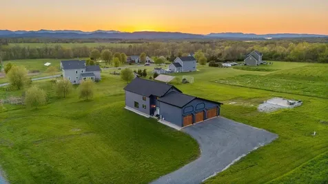 64 Atkins Farm Road Ferrisburgh VT 05456