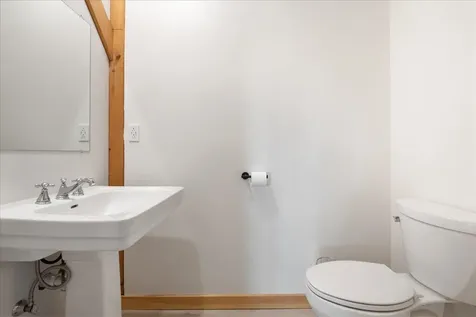 64 Atkins Farm Road Ferrisburgh VT 05456