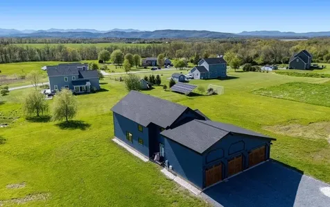 64 Atkins Farm Road Ferrisburgh VT 05456