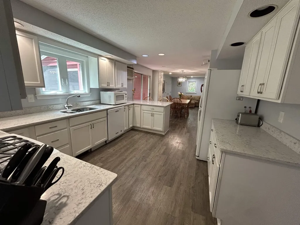 7 Juniper Ridge Road Exeter NH 03833