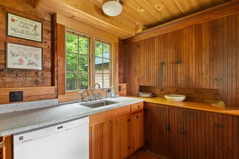 739 Reservoir Road Greensboro VT 05841