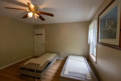 11 Henry Drive Effingham NH 03882-4406