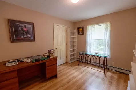 11 Henry Drive Effingham NH 03882-4406