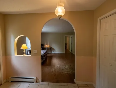 11 Henry Drive Effingham NH 03882-4406