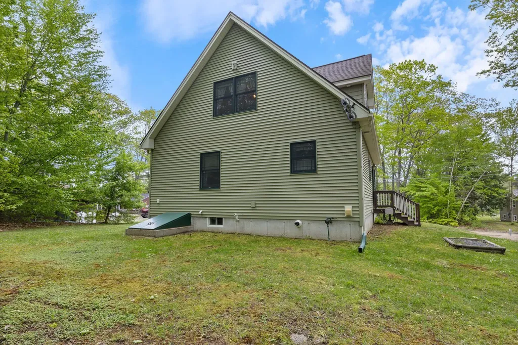 9 Rangeway Road Barnstead NH 03225