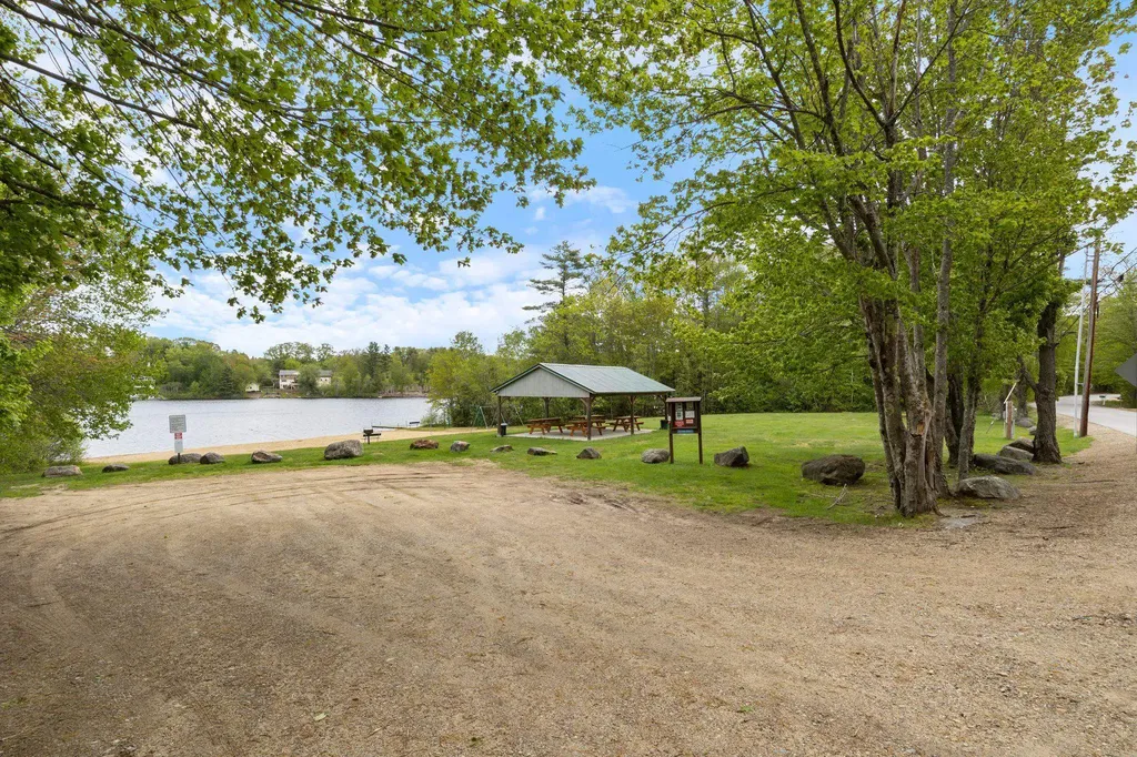 9 Rangeway Road Barnstead NH 03225