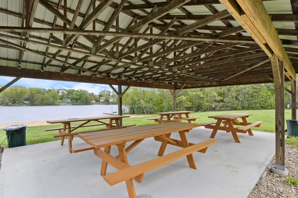 9 Rangeway Road Barnstead NH 03225