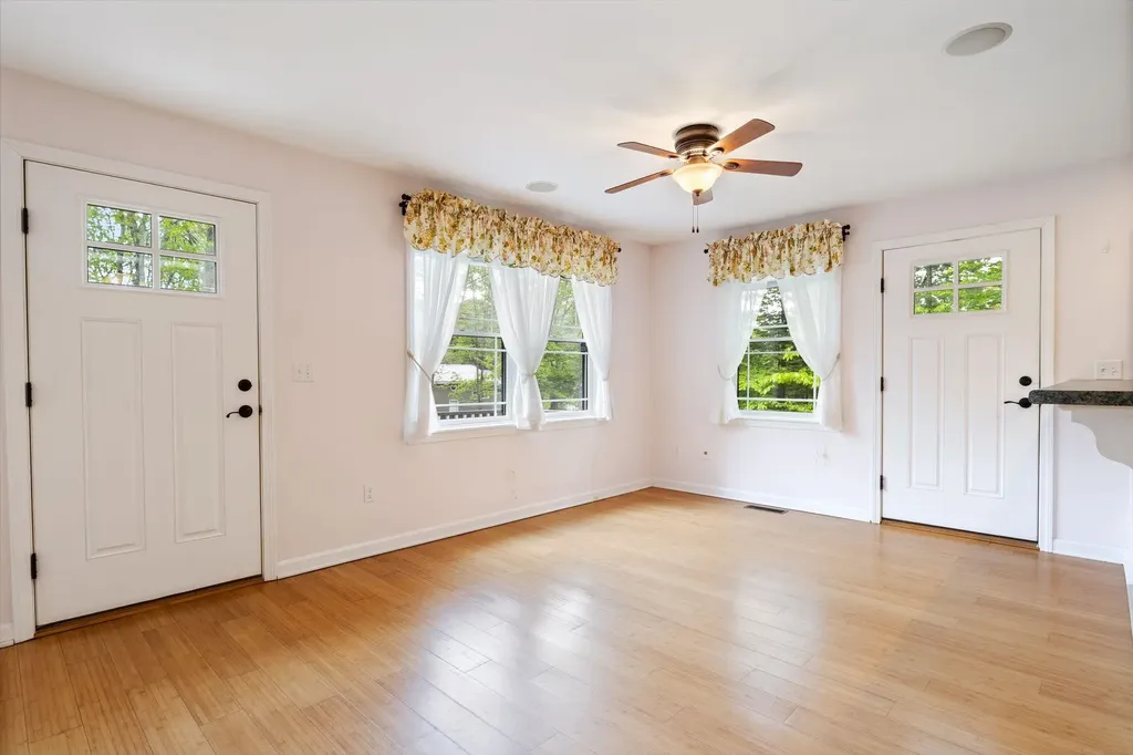 9 Rangeway Road Barnstead NH 03225