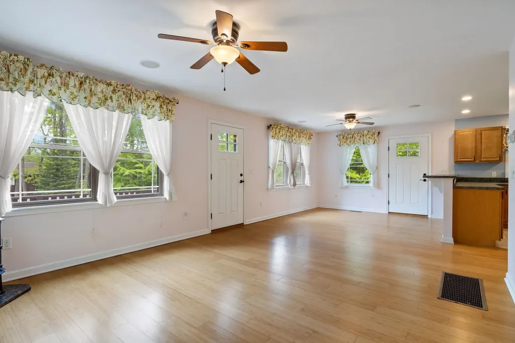 9 Rangeway Road Barnstead NH 03225