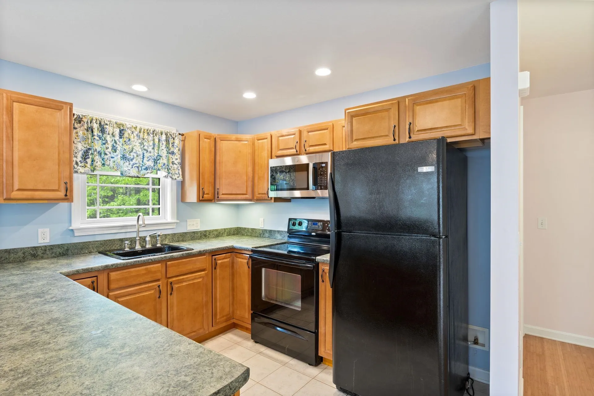 9 Rangeway Road Barnstead NH 03225