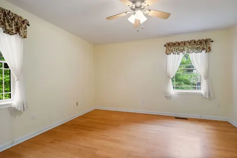 9 Rangeway Road Barnstead NH 03225