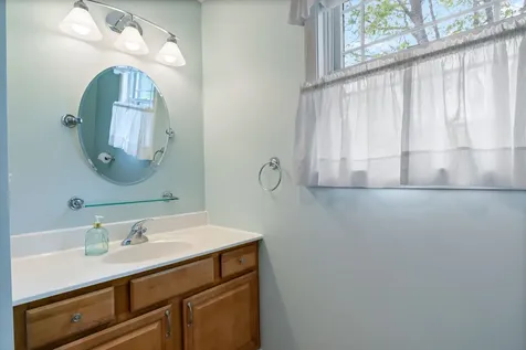 9 Rangeway Road Barnstead NH 03225