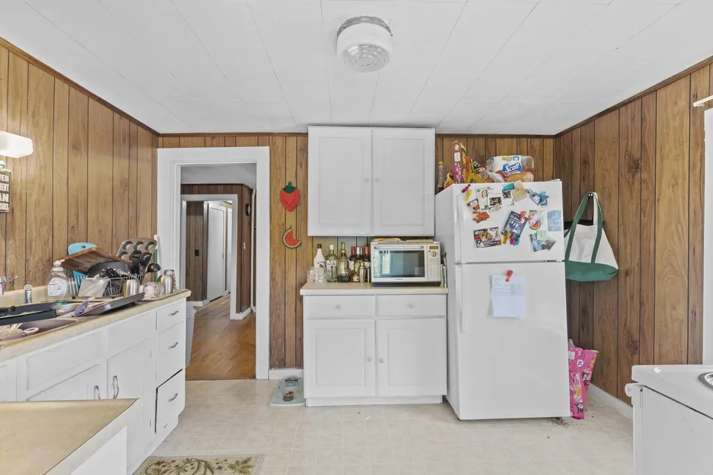 20 Washington Street Conway NH 03818-6042