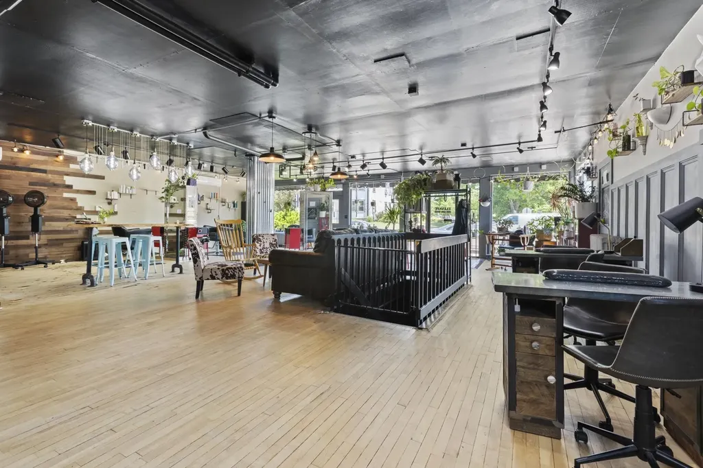 20 Washington Street Conway NH 03818-6042