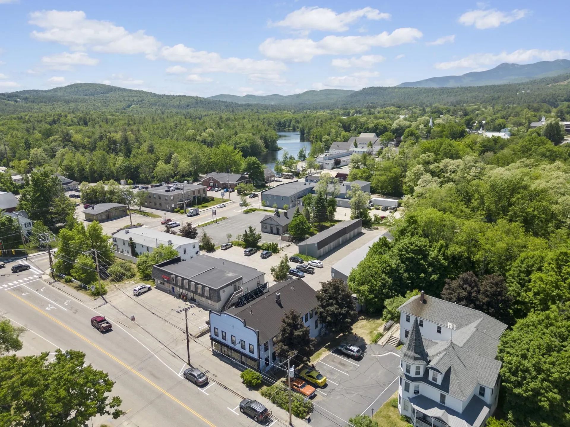 20 Washington Street Conway NH 03818-6042