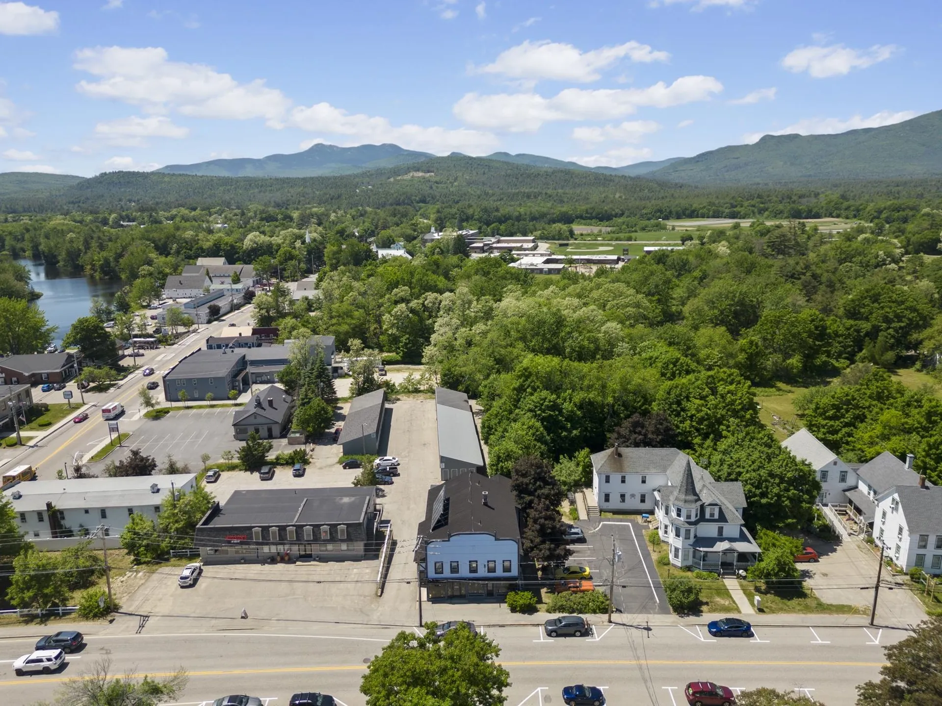 20 Washington Street Conway NH 03818-6042