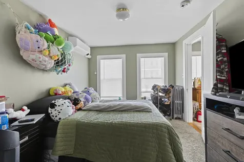 20 Washington Street Conway NH 03818-6042