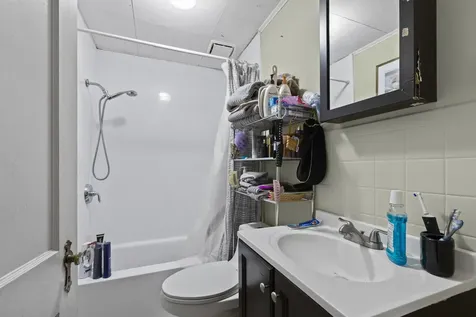 20 Washington Street Conway NH 03818-6042