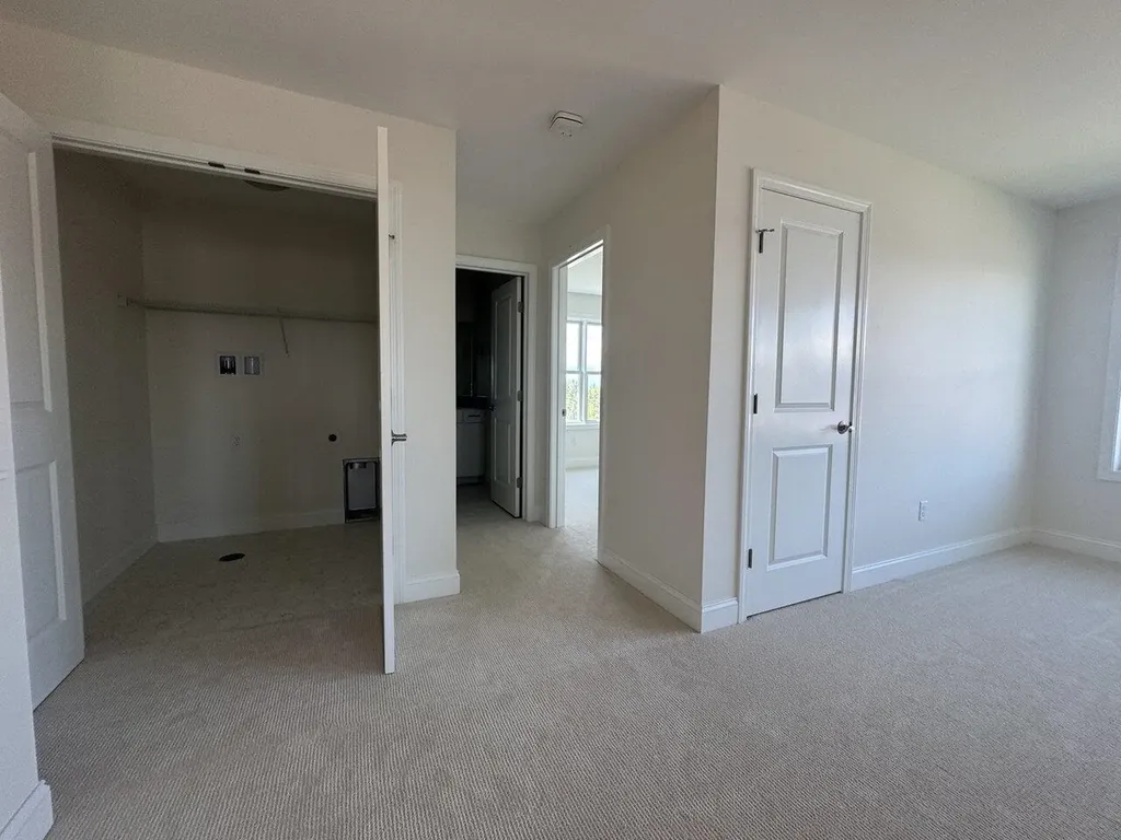 203 Leo Lane South Burlington VT 05403