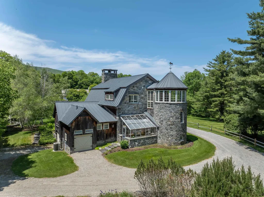 318 Spring Hill Lane Dorset VT 05251