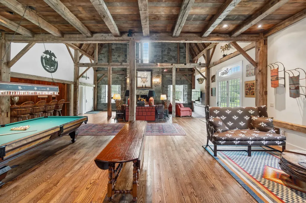 318 Spring Hill Lane Dorset VT 05251