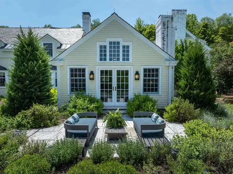 318 Spring Hill Lane Dorset VT 05251