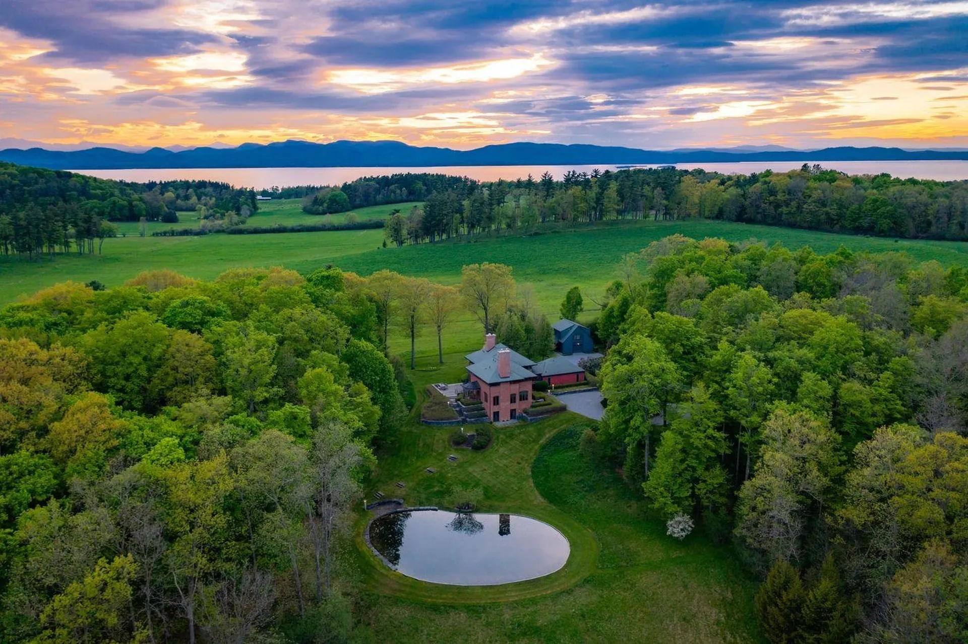 141 Pheasant Hill Road Shelburne VT 05482