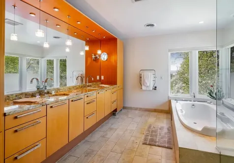 141 Pheasant Hill Road Shelburne VT 05482