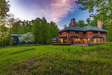 141 Pheasant Hill Road Shelburne VT 05482