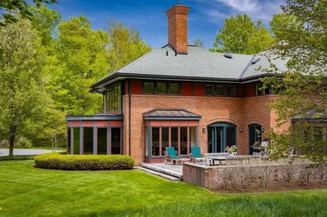 141 Pheasant Hill Road Shelburne VT 05482