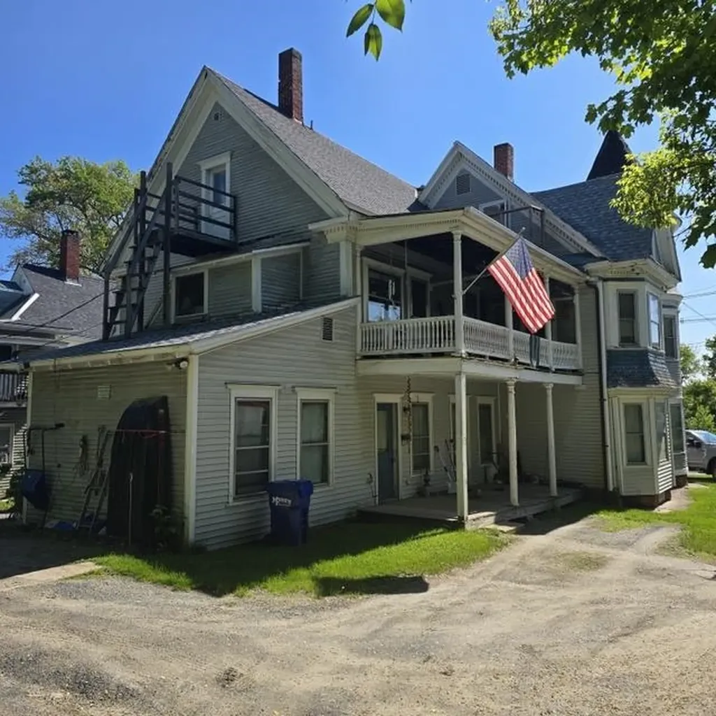 663 Railroad Street St. Johnsbury VT 05819