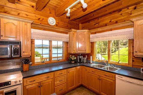 1411 Diamond Pond Road Stewartstown NH 03576