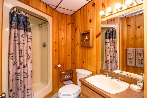 1411 Diamond Pond Road Stewartstown NH 03576