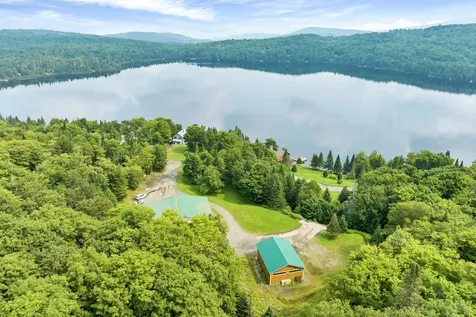 1411 Diamond Pond Road Stewartstown NH 03576