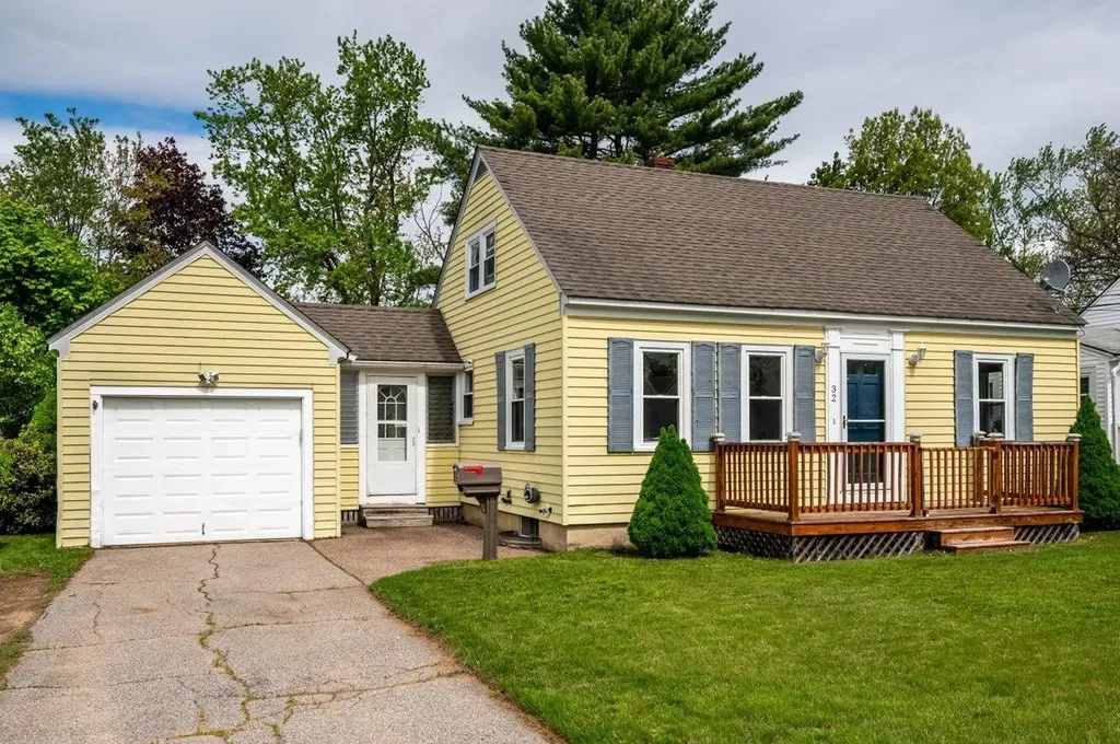 32 Park Street Rochester NH 03867