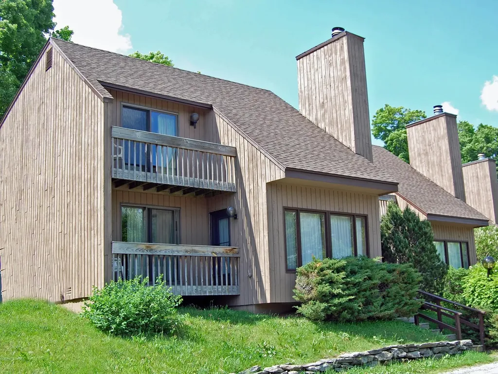 99 Upper Summit Road Warren VT 05674
