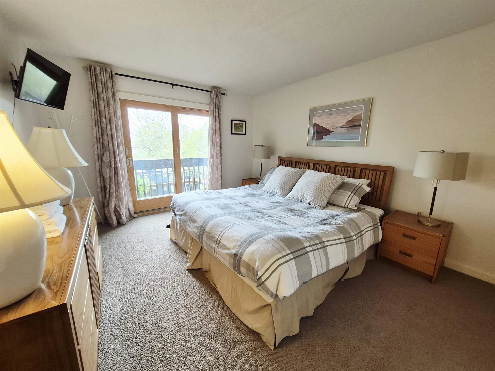 99 Upper Summit Road Warren VT 05674