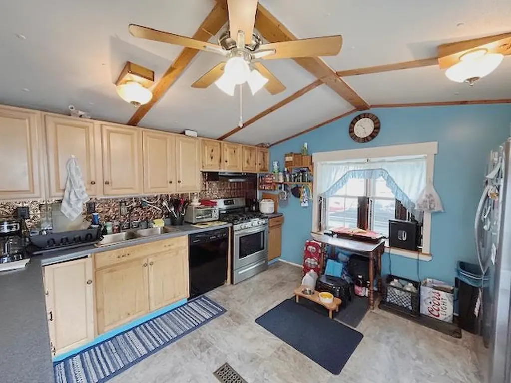 3 Lindenshire Avenue Exeter NH 03833