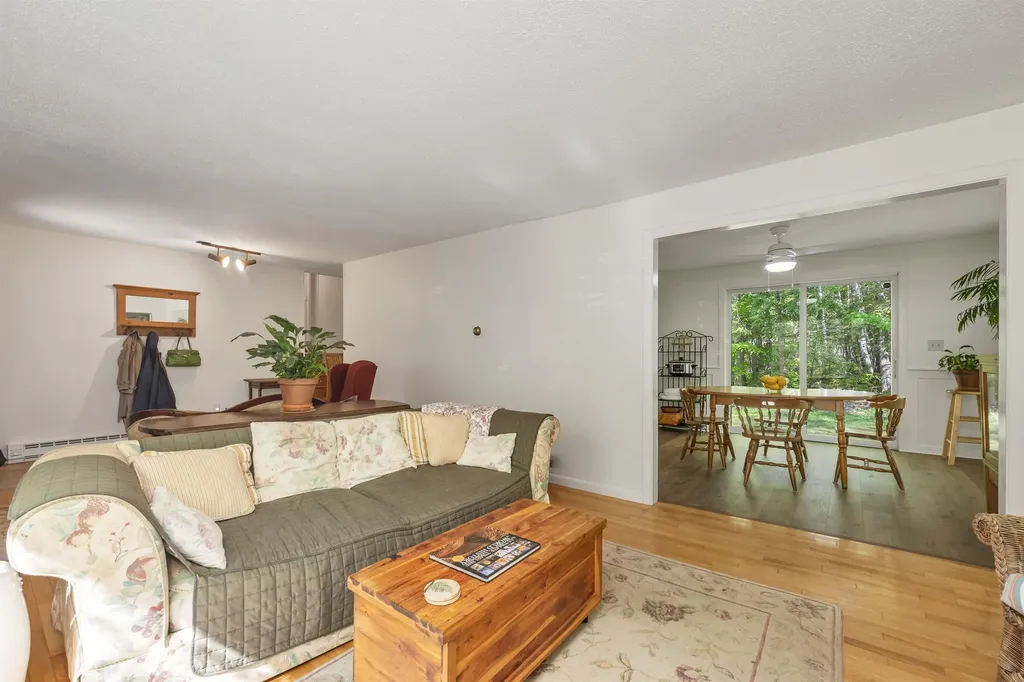 37 Port Wedeln Road Wolfeboro NH 03894