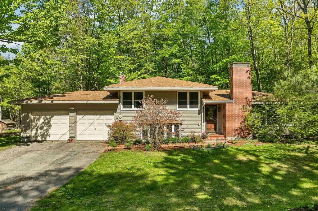 37 Port Wedeln Road Wolfeboro NH 03894