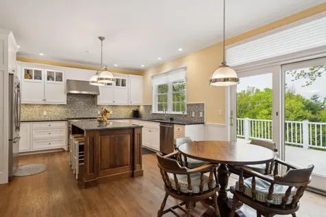 126 Primrose Lane Hartford VT 05047