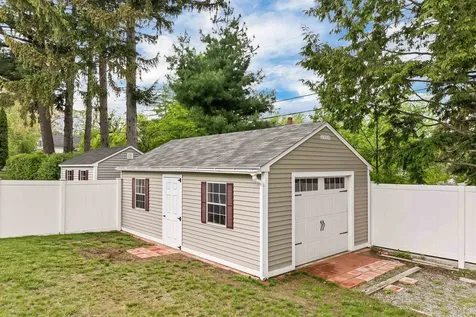 12 Pine Hill Avenue Goffstown NH 03045