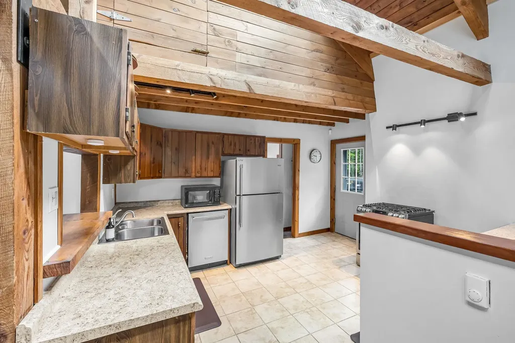 829 Pennel Hill Road Halifax VT 05358