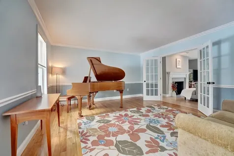 155 Middle Road Brentwood NH 03833