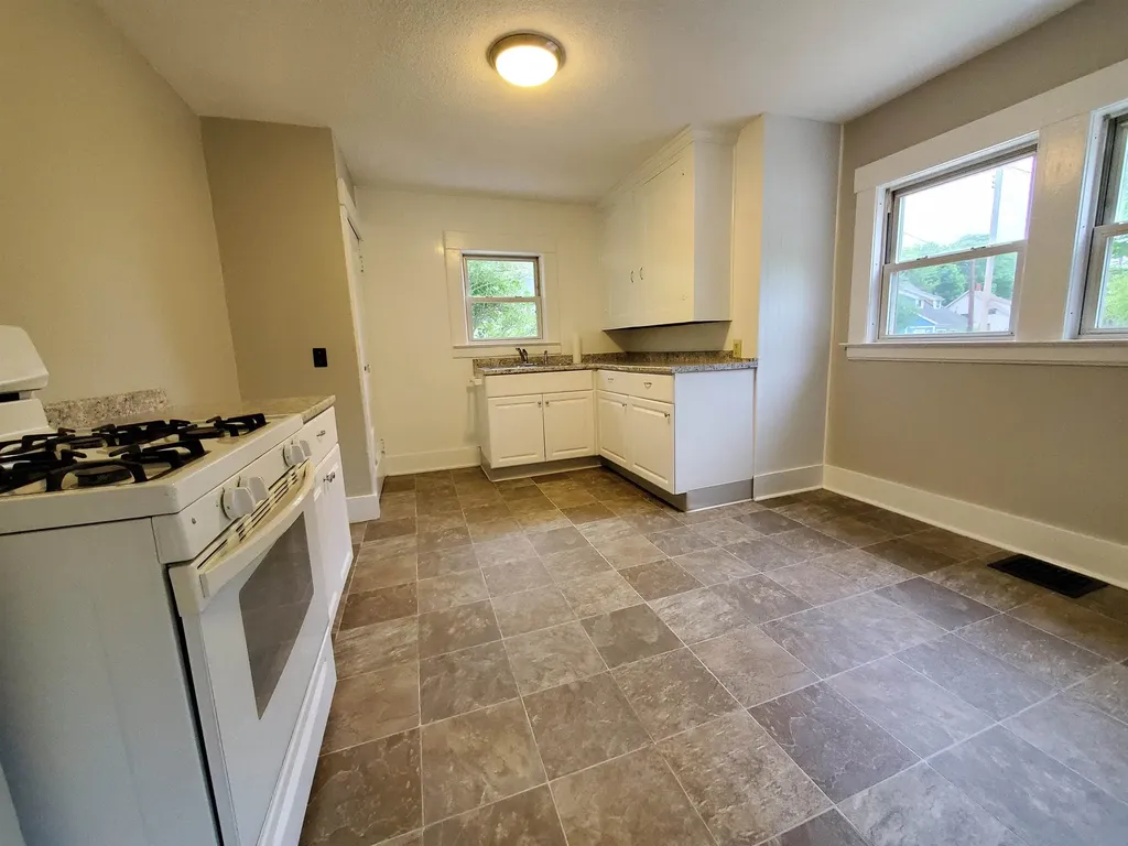 158 Costa Avenue St. Johnsbury VT 05819