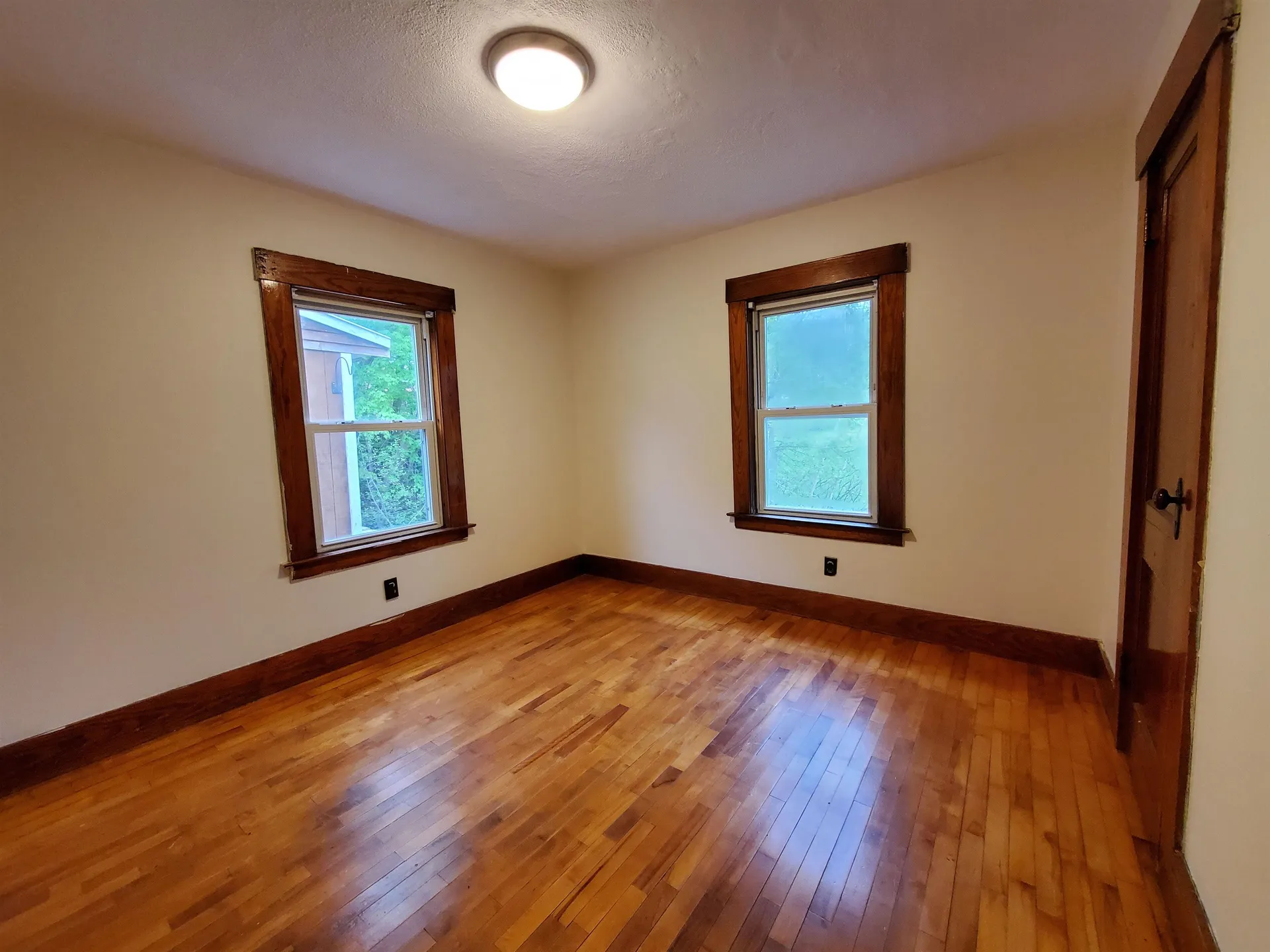 158 Costa Avenue St. Johnsbury VT 05819