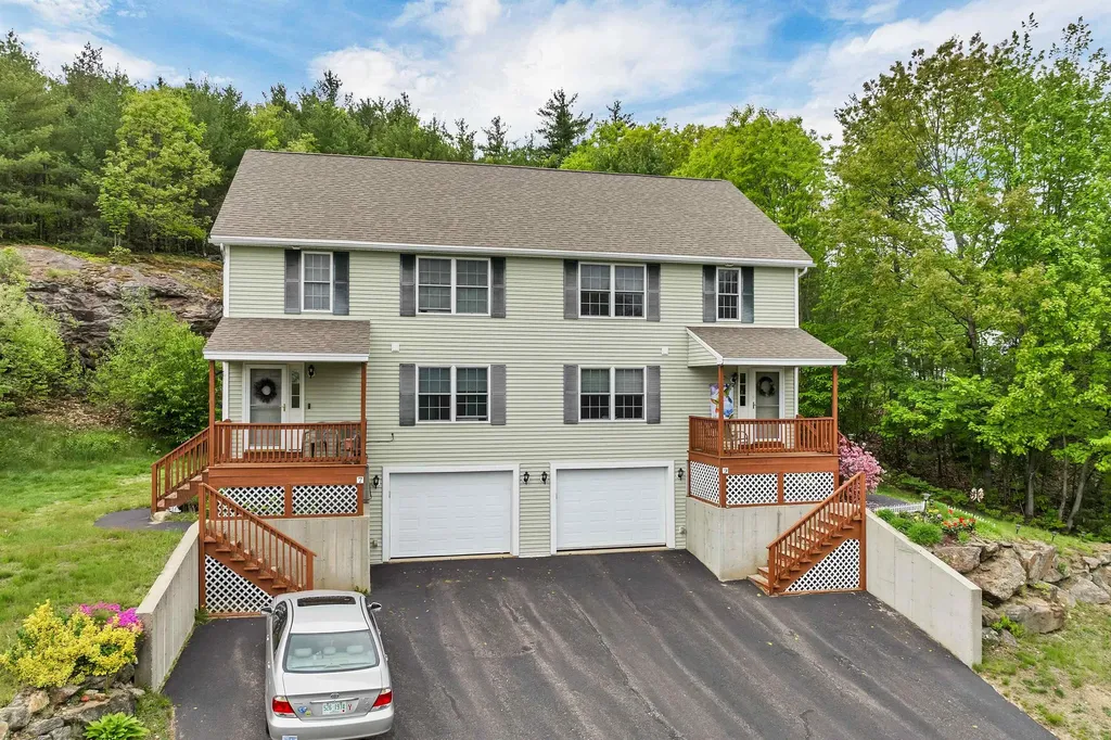 9 O'malley Drive Milton NH 03851