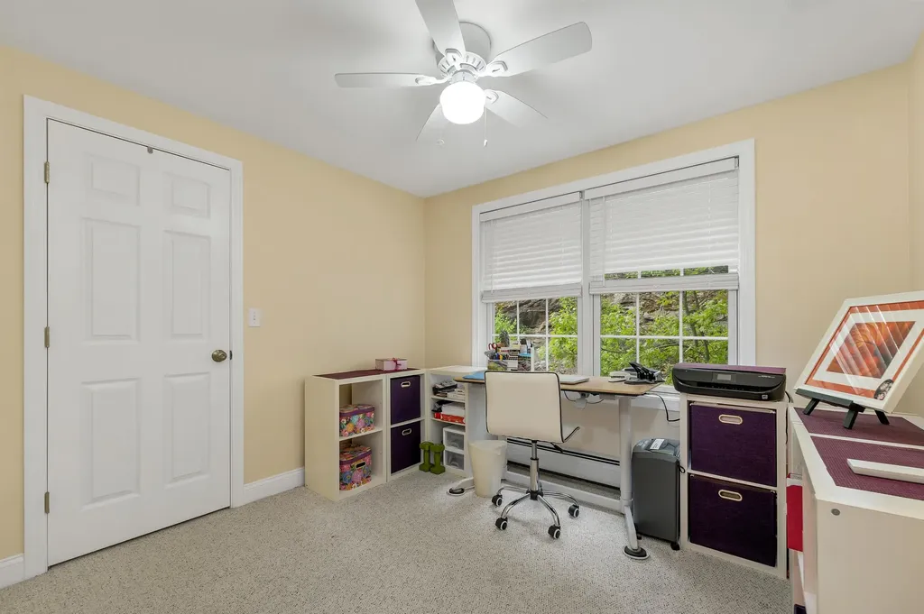 9 O'malley Drive Milton NH 03851