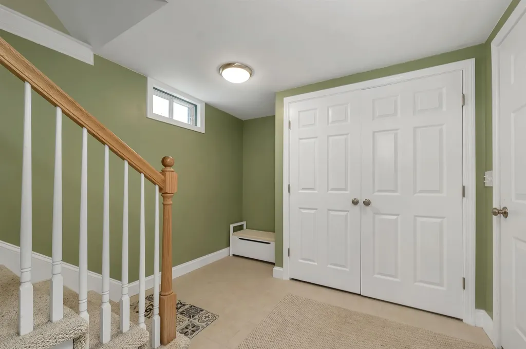 9 O'malley Drive Milton NH 03851