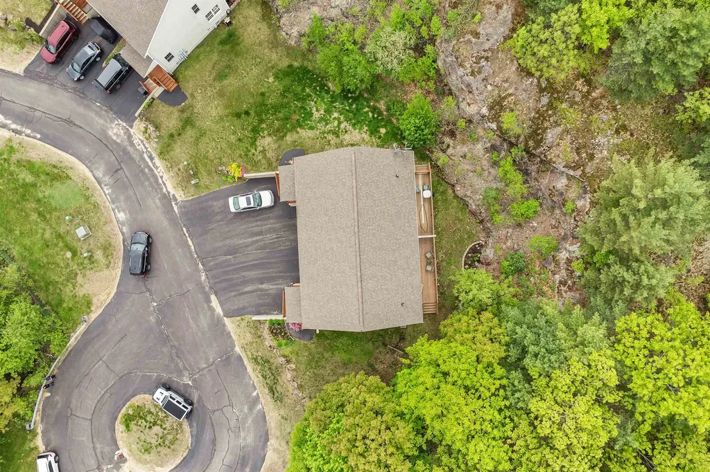 9 O'malley Drive Milton NH 03851